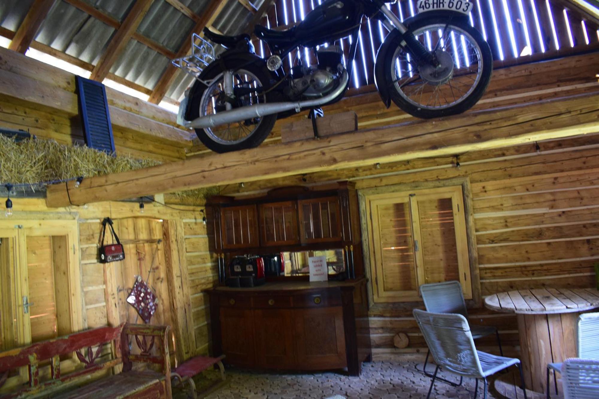 Holiday Nature House อิซวาเร ภายนอก รูปภาพ